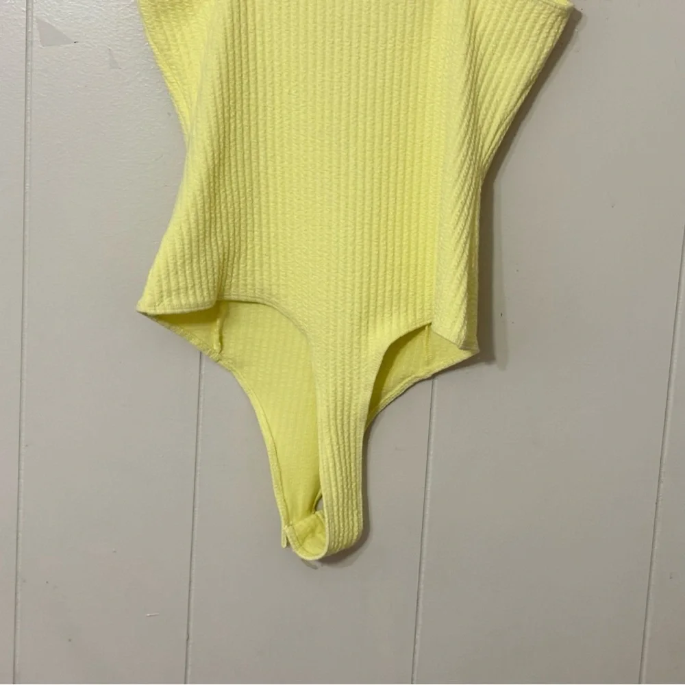 ASTR The Label Aria Bodysuit S Pale Yellow Ribbed Bustier Cutout Corset Top - Picture 10 of 10